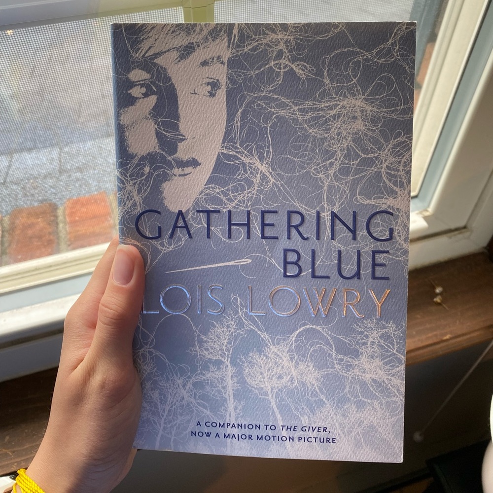 gathering blue book by lois lowry